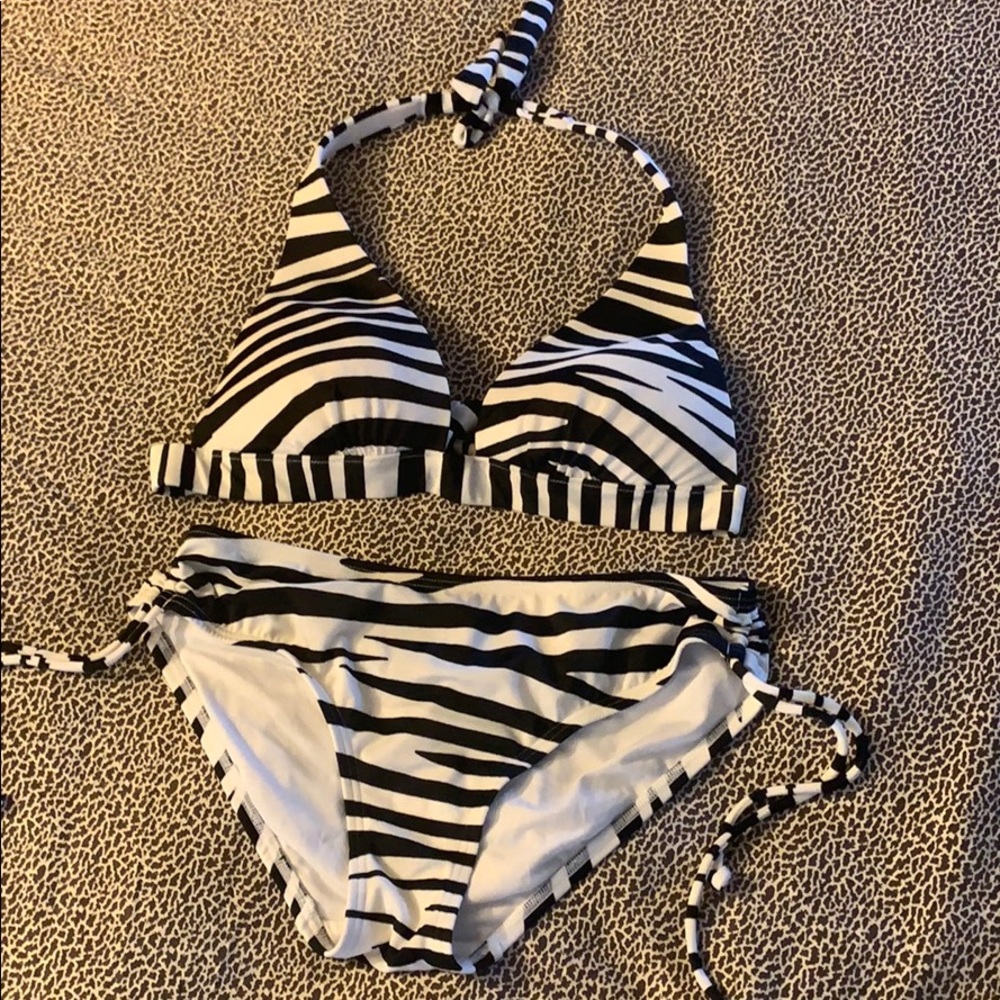 Victoria’s Secret zebra print bikini